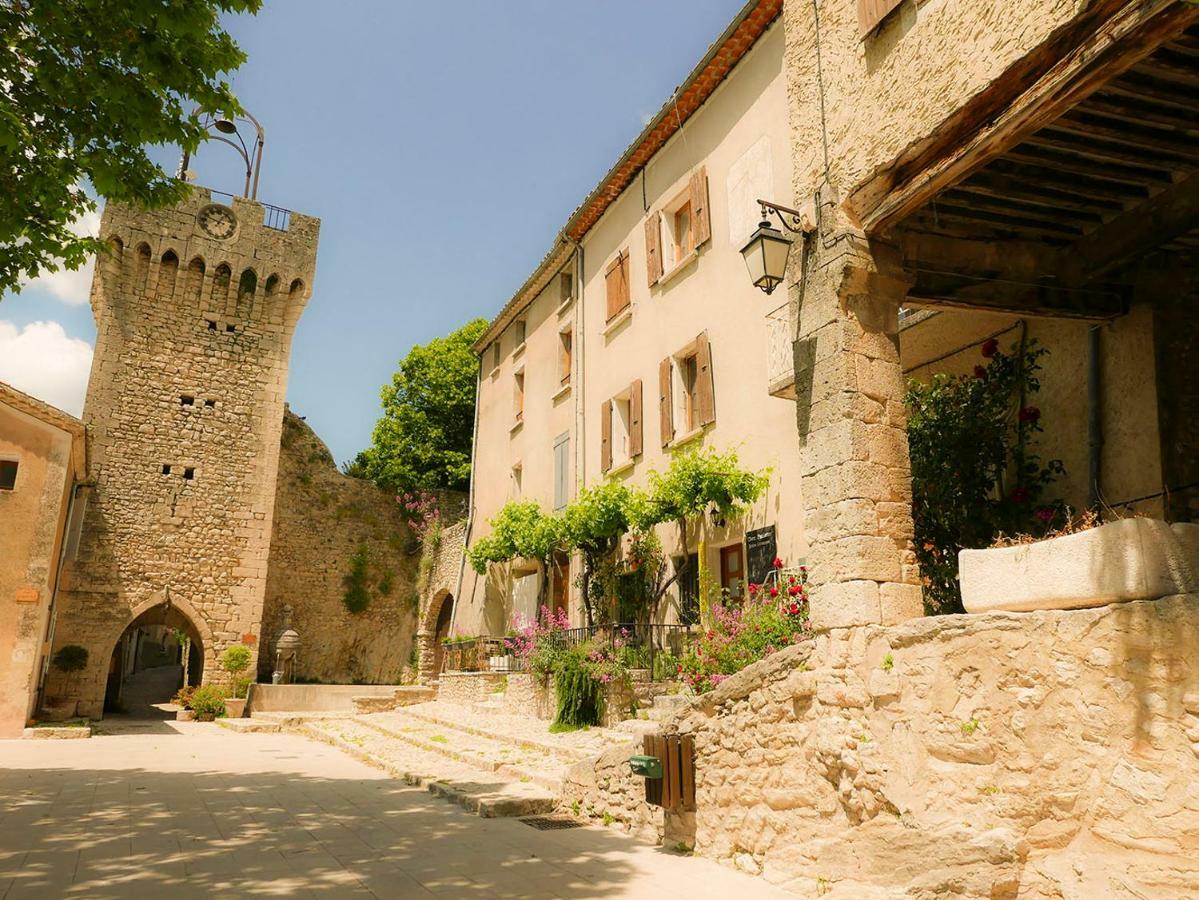 Chateau Des Gipieres Bij De Mont Ventoux Montbrun-les-Bains Exterior photo